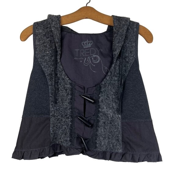 Tredy Fashion With Love Vest Size Medium Wool Gray Hoodie Wooden Button NEW - Picture 1 of 10